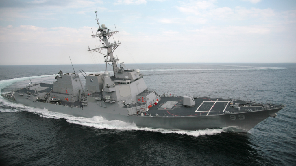 Ось такий корабель може розтрощити росію. На світлині USS Farragut (DDG-99), есмінець класу Arleigh Burke, на борту якого 96 стандартних пускових комірок; за деякими даними, несе до 50 крилатих ракет Tomahawk